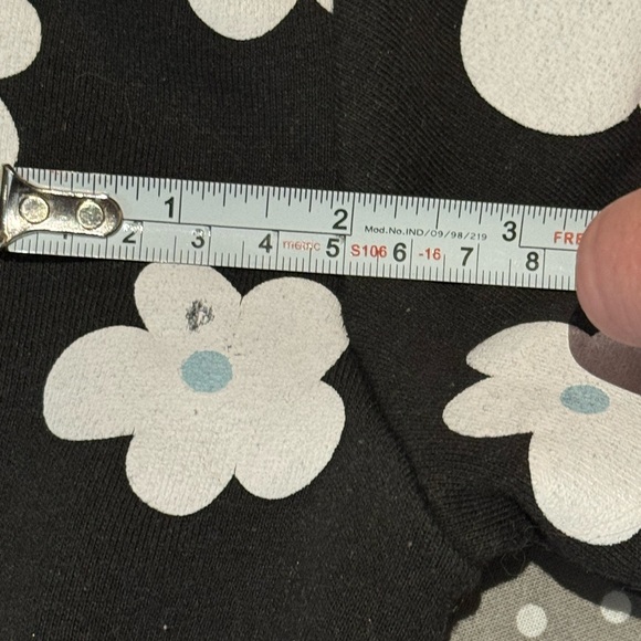 Dot Australia, size 4T sweatshirt - Picture 3 of 8